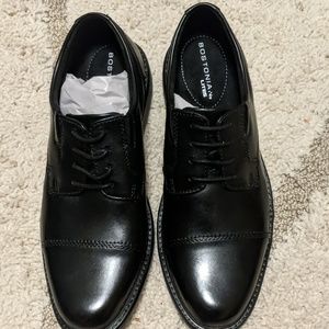 Bostonian Men's may or cap Oxford